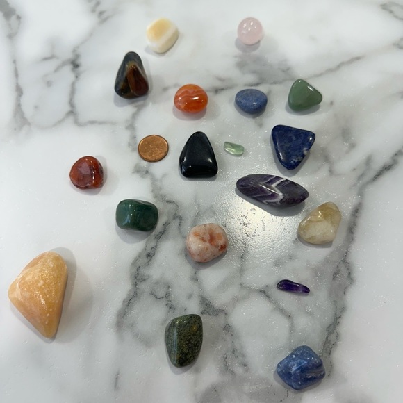 Assorted Crystal Collection - Picture 8 of 8